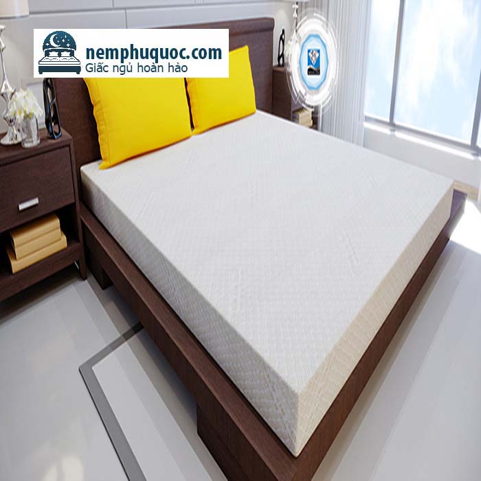 Nệm cao su Kim Cương Happy Gold hoa văn trên áo nệm được may tinh tế